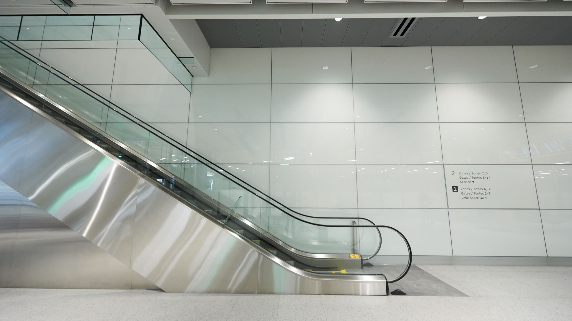 GoldRay 306EscalatorFINAL 4 MP