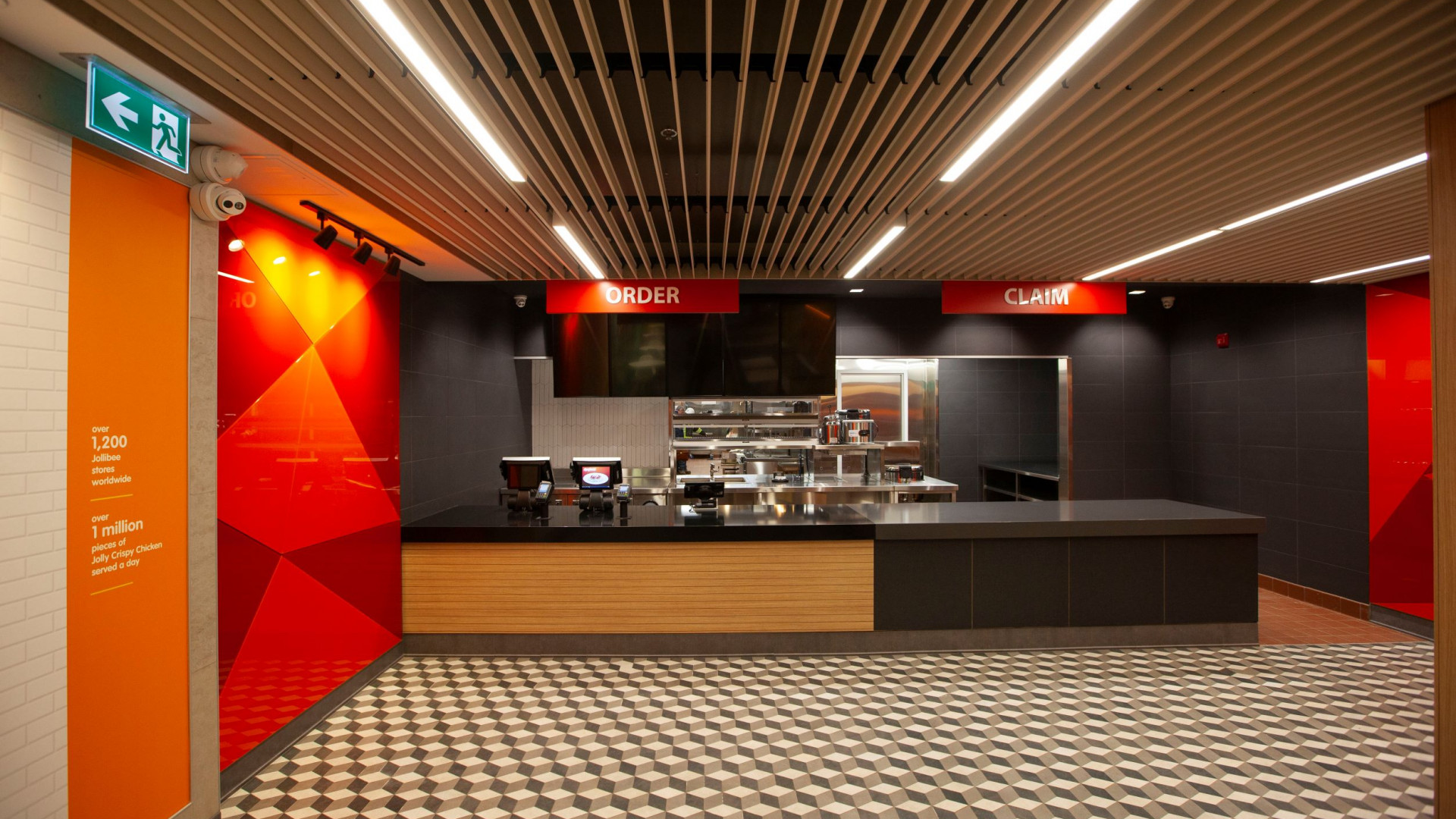 Jollibee 334 Yonge Toronto Cinric 1 4 MP