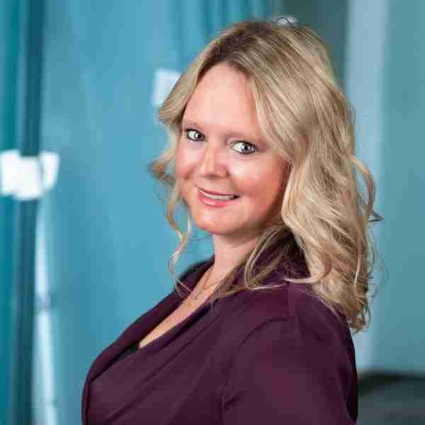 Deanna 4mp square